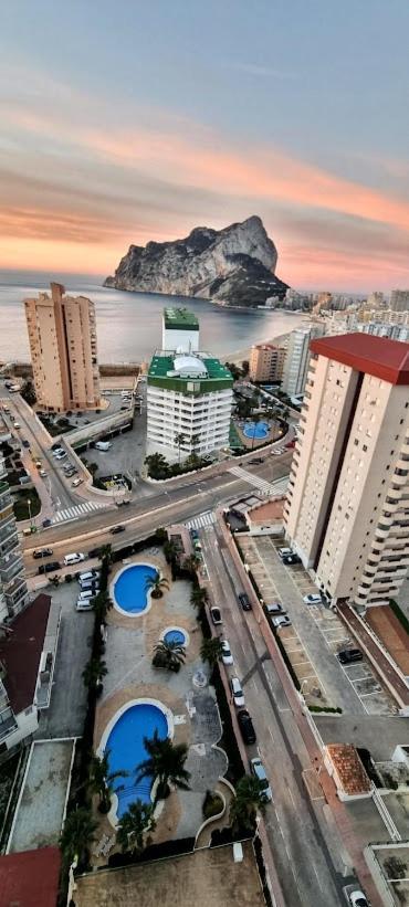 Esmeralda Suites Sunrise Con Piscina 칼페 외부 사진