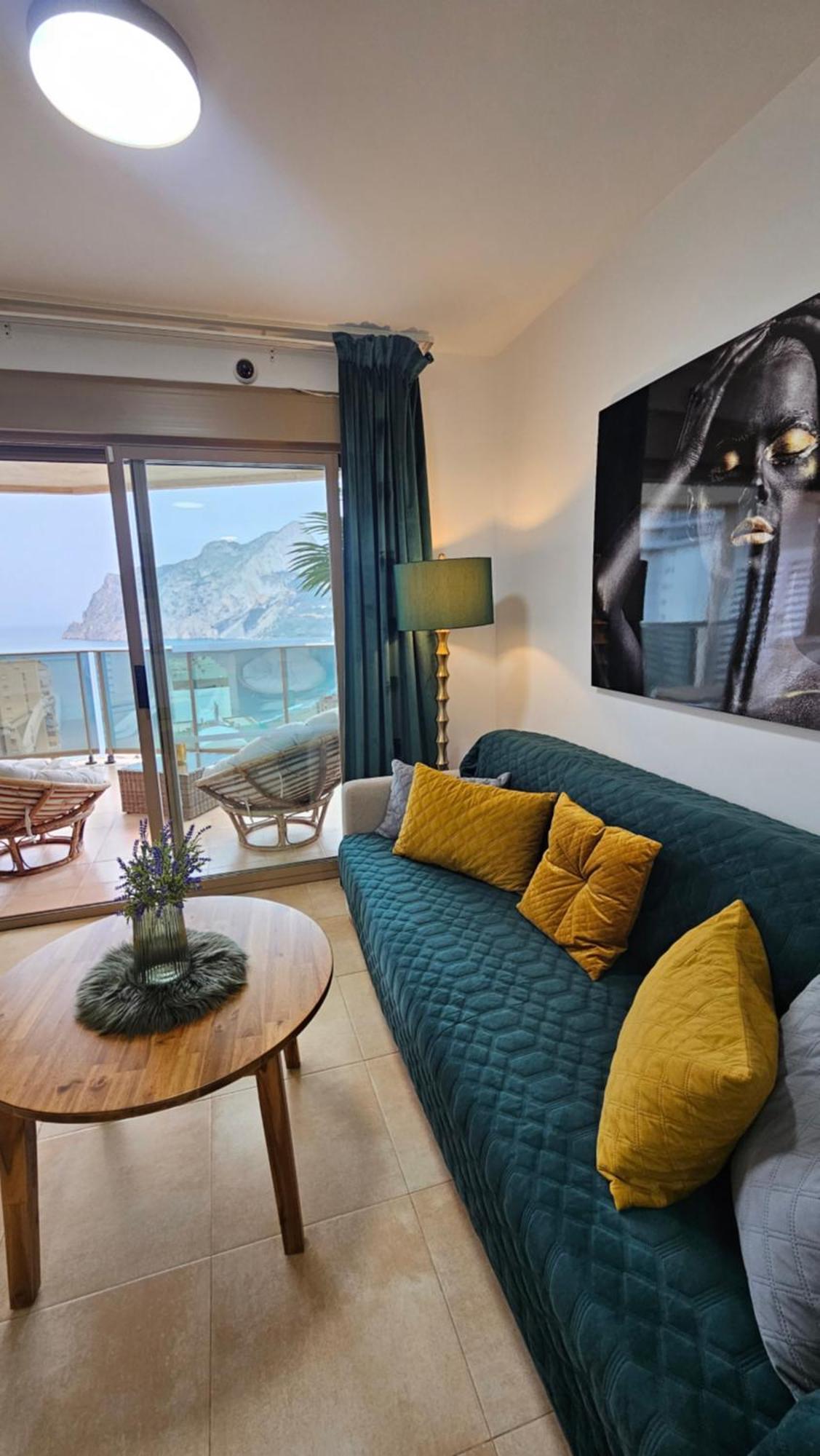 Esmeralda Suites Sunrise Con Piscina 칼페 외부 사진