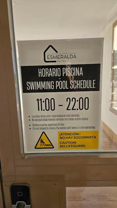 Esmeralda Suites Sunrise Con Piscina 칼페 외부 사진